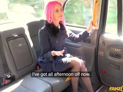 Pink-haired bitch in black stockings pleasuring her taxi driver