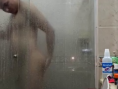 Colombian takes a shower :