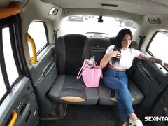 Enthousiasteling, Grote mammen, Pijpbeurt, Bruinharig, Rondborstig, Tsjechisch, Orgasme, Tieten likken