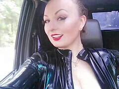 Kötözés – fegyelmezés, Hatalmas hátsó, Uralkodás, Domina szerep, Gumi, Úrnő