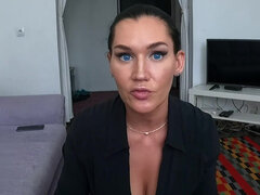 Rumpa, Bbw stor vacker kvinna, Avsugning, Otrohet, Långt ner i halsen, Blottande, Handjobb, Pov