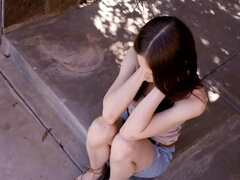 Babe, Pik sutte, Brunette, Far, Kæreste, Håndjob, Hd, Barberet