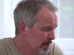 18 anni, Tette grandi, Pompino, Gola profonda, Leccata, Matura, Orgasmo, Figa