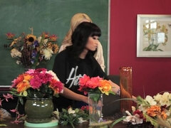 Asiáticoa, Peitos grandes, Loiroa, Morena, Lésbica, Lingerie, Masturbação, Tetas