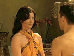 Ruskeahiuksinen, Tohtori, Käsihoito, Hieronta, Eturauhanen