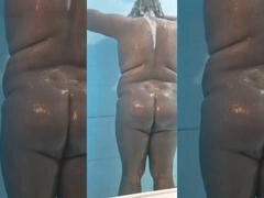 Cul, Belle grosse femme bgf, Gros cul, Noire, Grosse, Jeunes transsexuelles thaïlandaises, Douche, Solo