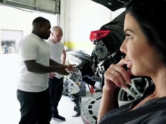 Kauniit, Isot tissit, Ruskeahiuksinen, Söpö, Hd, Sekarotuinen, Äiti jota haluaisin panna, Nännit