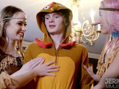 18, Stor kuk, Avsugning, Doggystyle, Hårig, Fitta, Mager, Tonåring