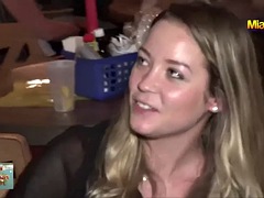 Leie, Braunhaarige, Spermaladung, Hardcore, Milf