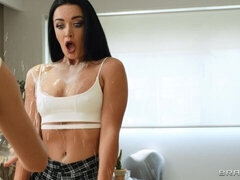 Stor kukk, Kukk suging, Bakfra, Kvinner mann, Slikking, Milf, Fitte, Pupper