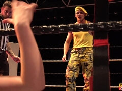 18, 素人, 舐める尻, フェラチオ, 顔射, オマンコ, スパンキング, ユニフォーム