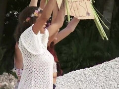 Amatör, Stora tuttar, Brunett, Naturliga tuttar, Piercing, Fitta, Tatuering, Voyeur