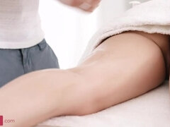 Gesztenyebarna, Krémes süti, Kutya póz, Ujjazás, Masszázs, Nuni, Leborotvált, Begyek