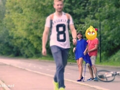 Stor stjärt, Söt, Rolig, Klackar, Naken, Utomhus, Rysk, Voyeur