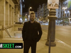 Stora tuttar, Avsugning, Långt ner i halsen, Ansiktsbehandling, Sätta munkavle på, Hardcore, Hd, Grov