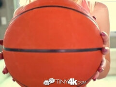 Blondine, Blasen, Hundestellung, Flexibel, Hardcore, Masturbation, Dürr, Jungendliche (18+)