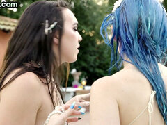 TS hunny bareback blue hair bae with big tits outdoor