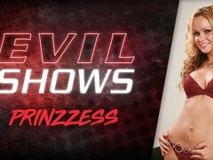 Bundão, Loiroa, Masturbação, Boquiaberta, Lingerie, Masturbação, Mãe gostosa, Meias finas