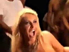Grande cazzo, Bionda, Pompino, Bukkake, Hardcore, Interrazziale, Latina, Mamma che vorrei scoparmi