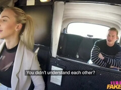 Popó, Tekintélyes didik, Cumizás, Gépkocsi, Európai, Női, Nyalás, Tetkó