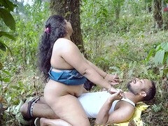 18 jahre, Amerikanisch, Tante, Indisch, Mutti, Im freien, Stiefmutter