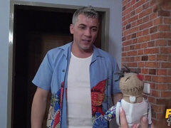 Спальня, Минет, Ласковые ручки, Лизание, Киски, Сквиртинг, Игрушки, Вибратор