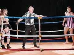 Watch aphrodisiac Jolee Love and Amalia Davis's action