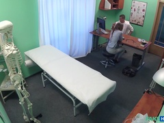 Suihinotto, Tohtori, Takaapäin, Käsihoito, Sairaanhoitaja, Toimisto, Näkökulma pov, Pillu