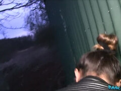 Amateur, Mamada, Corrida, Estilo perrito, Al aire libre, Pov, Público, Coño