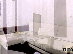 Sucer une bite, Brunette brune, Femme couguar, Gorge profonde, Mature, Mère que j'aimerais baiser, Maman, Belle mère