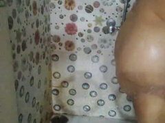 Kopalnica, Debela dekleta, Domaci pornič, Indijka, Bradavičke, Nude, Solo