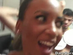 Noire, Brunette brune, Collège université, Faciale, Groupe, Réalité, Rousse roux, Adolescente