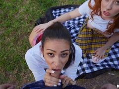 Lieveling, Biseksueel, Vies praten, Vuisten, Flashing, Likken, Naakt, Kut duiken