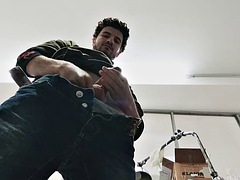 WATCH me sneak into the store to jerk off! GIGANTIC EJACULATION