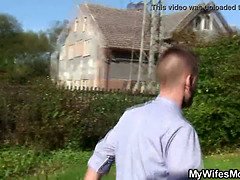 Bedriegen, Reusachtig, Rijpe lesbienne, Moeder, Buiten, Realiteit, Tiener, Tieten likken