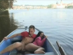 아마추어, 공개적인, 청소년