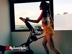 Amatorka, Duży kutas, Siłownia, Na wolnym powietrzu, Publiczny, Nastolatki