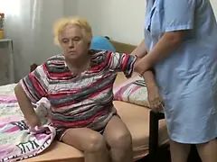 여자, 핑거링, 할매, Hd, 레즈비언, 나이든, 자연의 가슴, 나체의