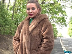 Amatør, Intervju, Store pupper, Brunette, Pikk, Europeisk, Ansiktssperm, Utendørs
