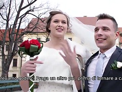 Suihinotto, Morsian, Ruskeahiuksinen, Aisankannattaja, Sormetus, Alusvaatteet, Todellisuus, Teini