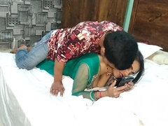 Sucer une bite, Tromperie, Conversation vulgaire, Époux mari, Massage, Fils, Professeur, Épouse