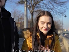 18 éves, Cumizás, Európai, Nuni, Leborotvált, Tetkó, Tini, Begyek