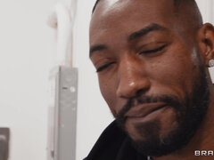 Babe, Fafanje, Temnopolti, Lizanje, Denar, Pornozvezde, Muco, Joške