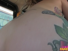 Amaterji, Avto, Varanje, Doggystyle, Ženska, Dekle drka tiča, Zunaj, Prvoosebno snemanje seksa