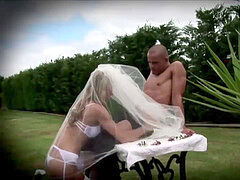Hotgold eager insane Bride screwed at the wedding