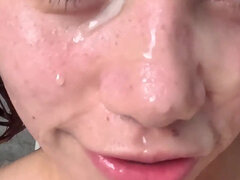 18 ans, Amateur, Sucer une bite, Tir de sperme, Faciale, Exhib, Rousse roux