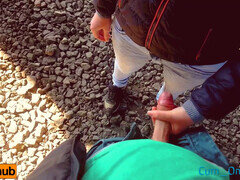 Kuřba, Vonku, Na verejnosti