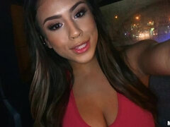 Gros cul, Gros seins, Brunette brune, Poilue, Branlette thaïlandaise, Seins naturels, Pov, Adolescente