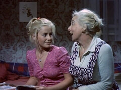 Красотки, Минет, Семяизвержение, Фетиш, Волосатые, Хд, На публике, Курящие