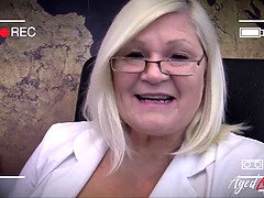 Belle grosse femme bgf, Sucer une bite, Hd, Interracial, Mature, Maman, Criant